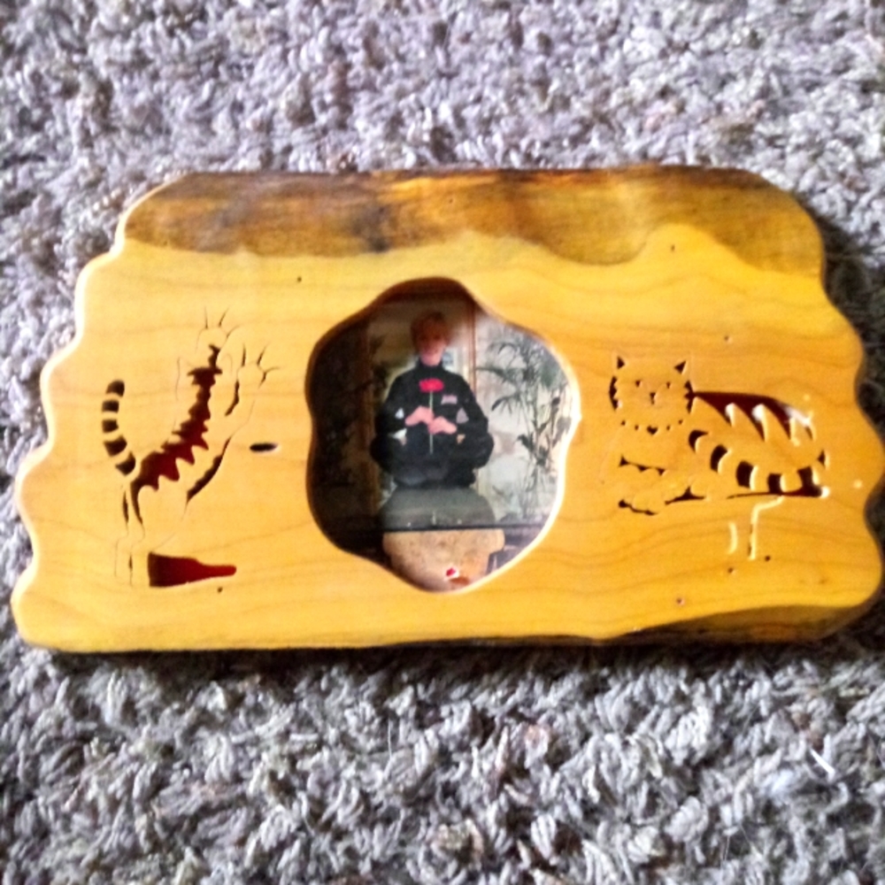 Pine Cats Photo Frame Wall Hanger